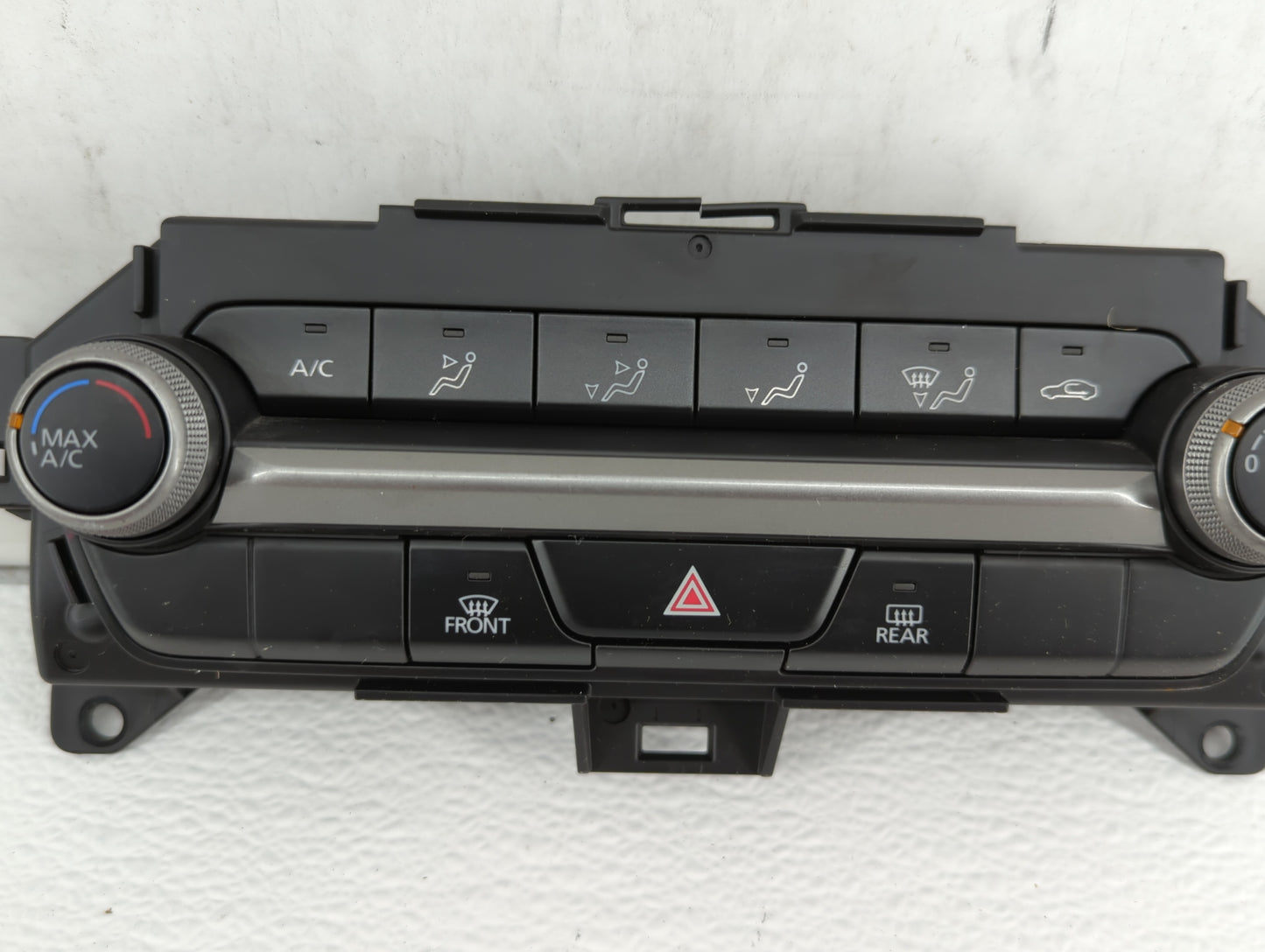 2019-2022 Mazda 3 Climate Control Module Temperature AC/Heater Replacement P/N:BDGF 61 190B Fits Fits 2019 2020 2021 2022 OE