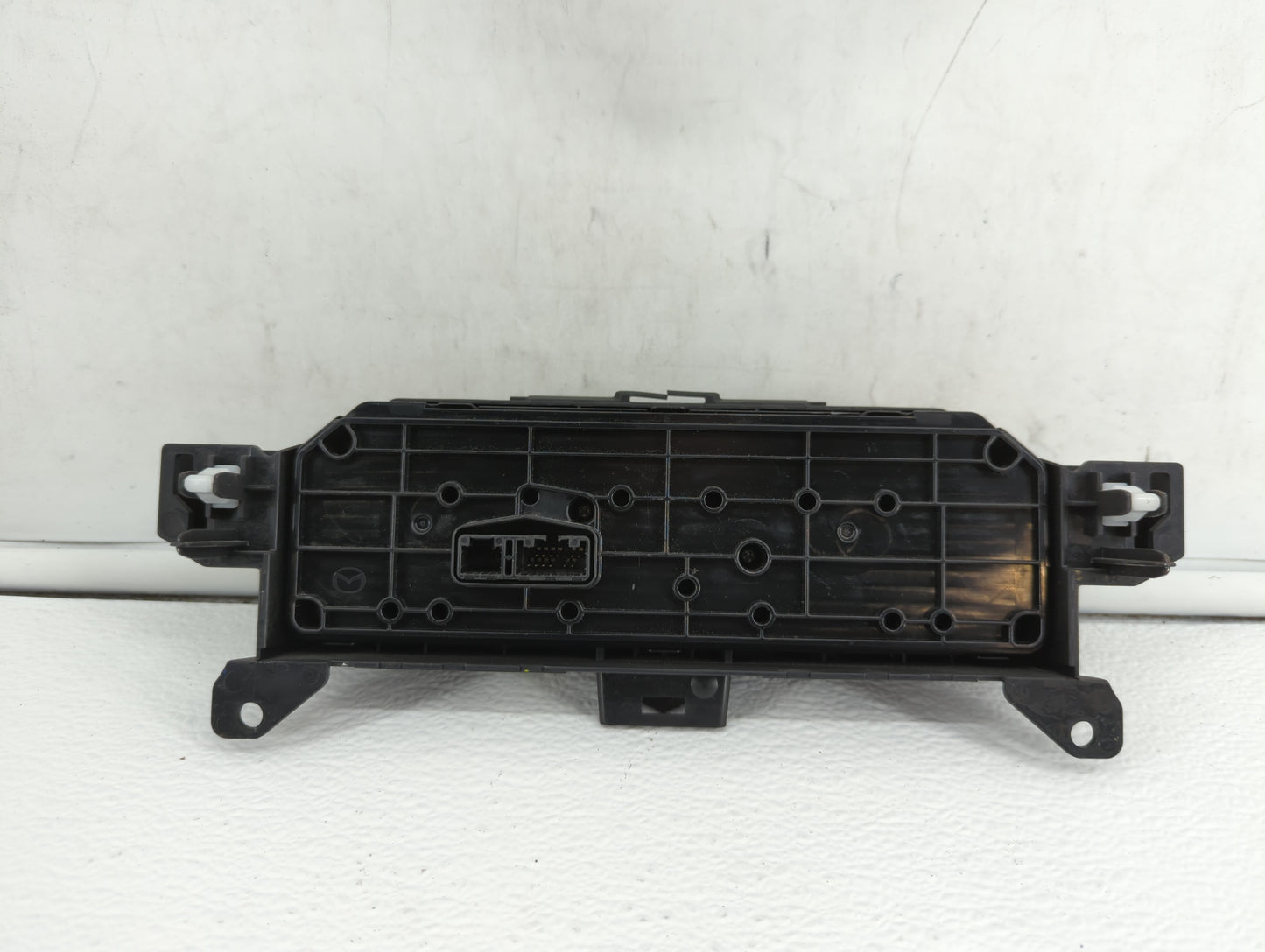 2019-2022 Mazda 3 Climate Control Module Temperature AC/Heater Replacement P/N:BDGF 61 190B Fits Fits 2019 2020 2021 2022 OE