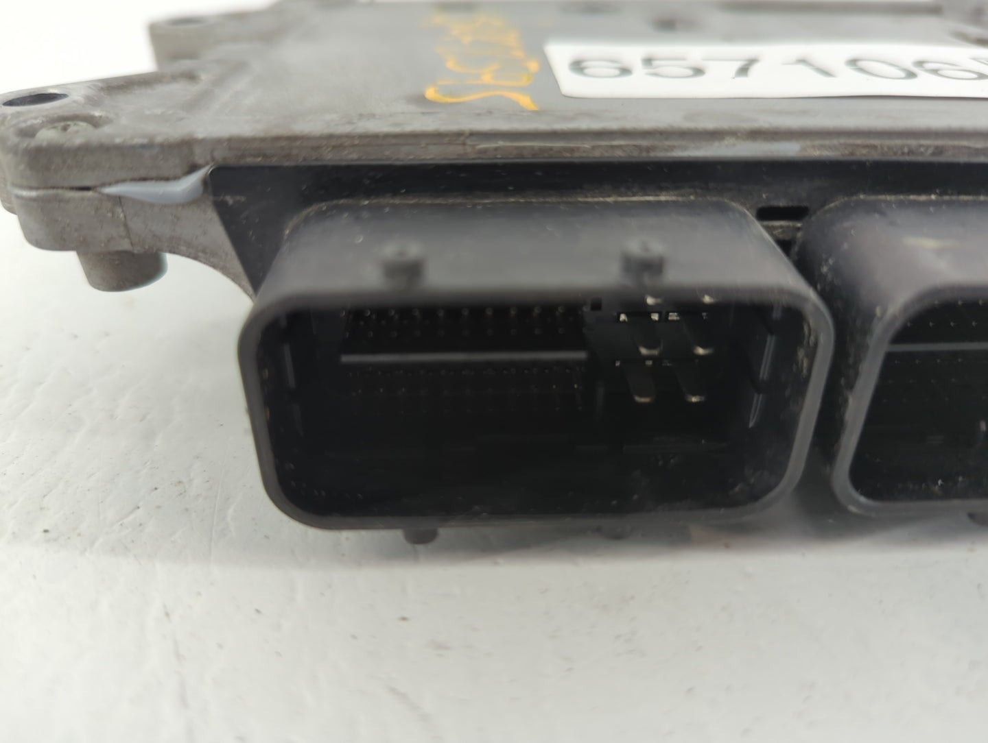 2019-2022 Mazda 3 PCM Engine Control Computer ECU ECM PCU OEM P/N:PAJ9 18 881 PXL5 18 8K2F Fits Fits 2019 2020 2021 2022 OEM