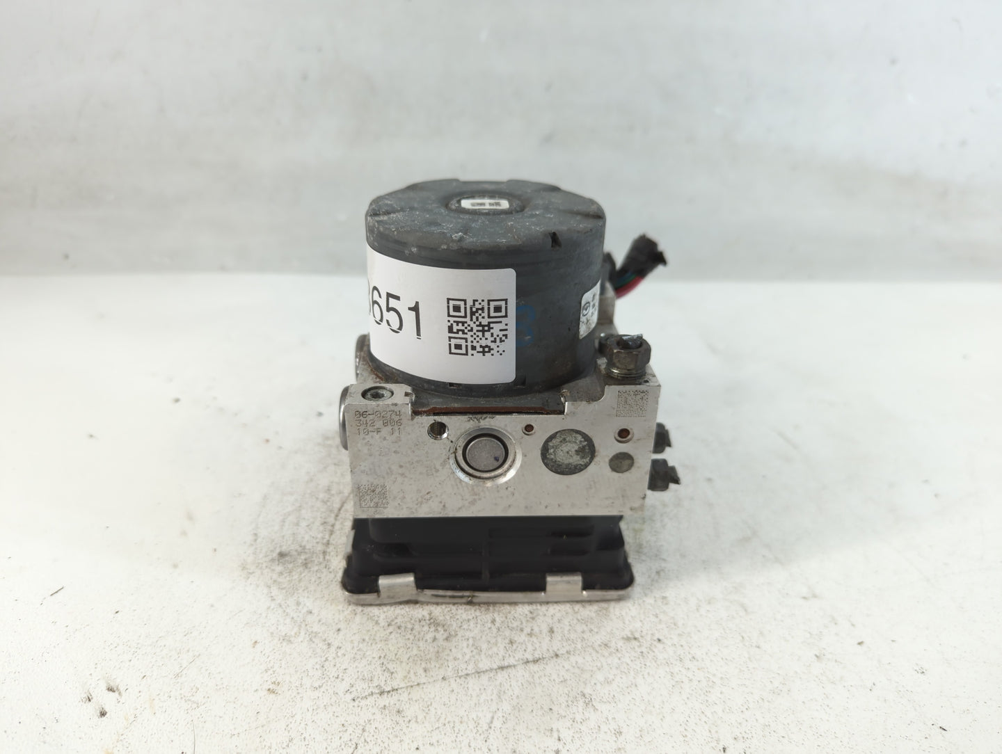 2019-2022 Mazda 3 ABS Pump Control Module Replacement P/N:92180502B26 06.2109.8898.3 Fits Fits 2019 2020 2021 2022 OEM Used 