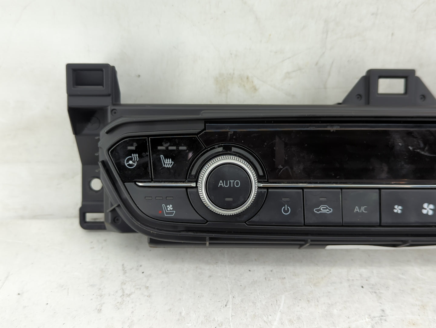 2018-2021 Mazda 6 Climate Control Module Temperature AC/Heater Replacement Fits Fits 2018 2019 2020 2021 OEM Used Auto Parts