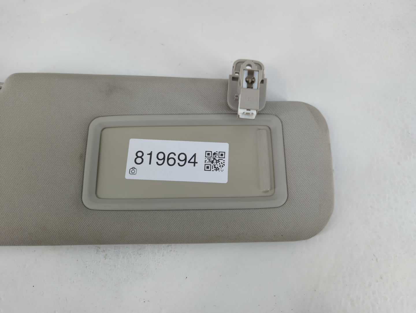 2020-2021 Mazda 6 Sun Visor Shade Replacement Passenger Right Mirror Fits Fits 2020 2021 OEM Used Auto Parts - Oemusedautopa