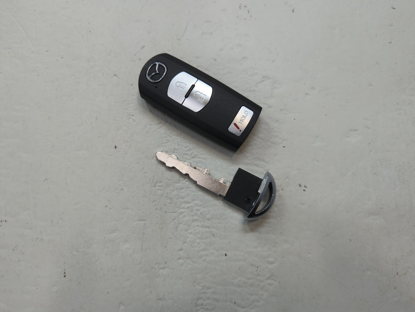 Mazda Cx-3 Keyless Entry Remote Fob WAZSKE13D01 3 buttons - Oemusedautoparts1.com