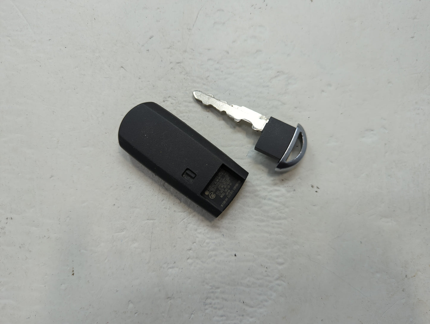 Mazda Cx-3 Keyless Entry Remote Fob WAZSKE13D01 3 buttons - Oemusedautoparts1.com