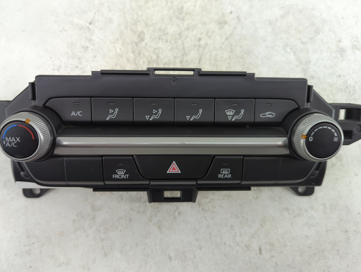 2020 Mazda Cx-30 Climate Control Module Temperature AC/Heater Replacement P/N:BDGF 61 190B BDGF61190B Fits OEM Used Auto Par
