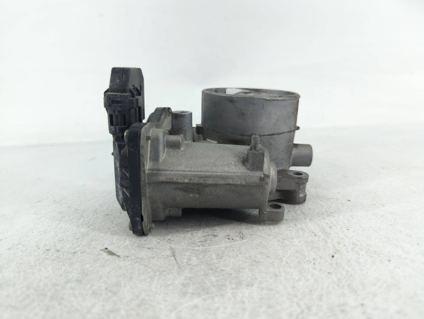 2020-2022 Mazda Cx-30 Throttle Body Fits Fits 2018 2019 2020 2021 2022 OEM Used Auto Parts - Oemusedautoparts1.com