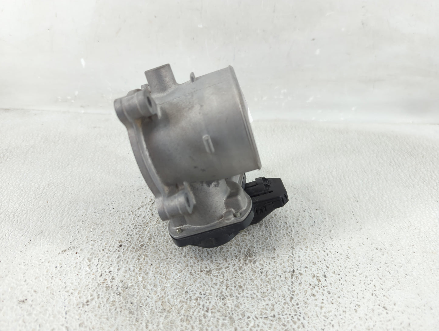 2018-2022 Mazda Cx-5 Throttle Body Fits Fits 2018 2019 2020 2021 2022 OEM Used Auto Parts - Oemusedautoparts1.com