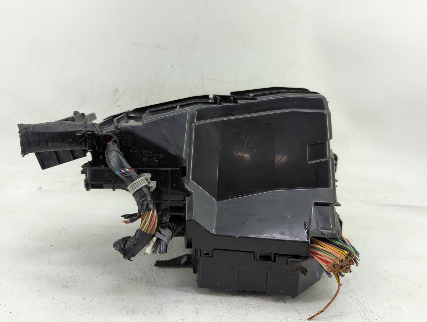 2013-2022 Mazda Cx-5 Fusebox Fuse Box Panel Relay Module P/N:GBEF-675X0 Fits OEM Used Auto Parts - Oemusedautoparts1.com