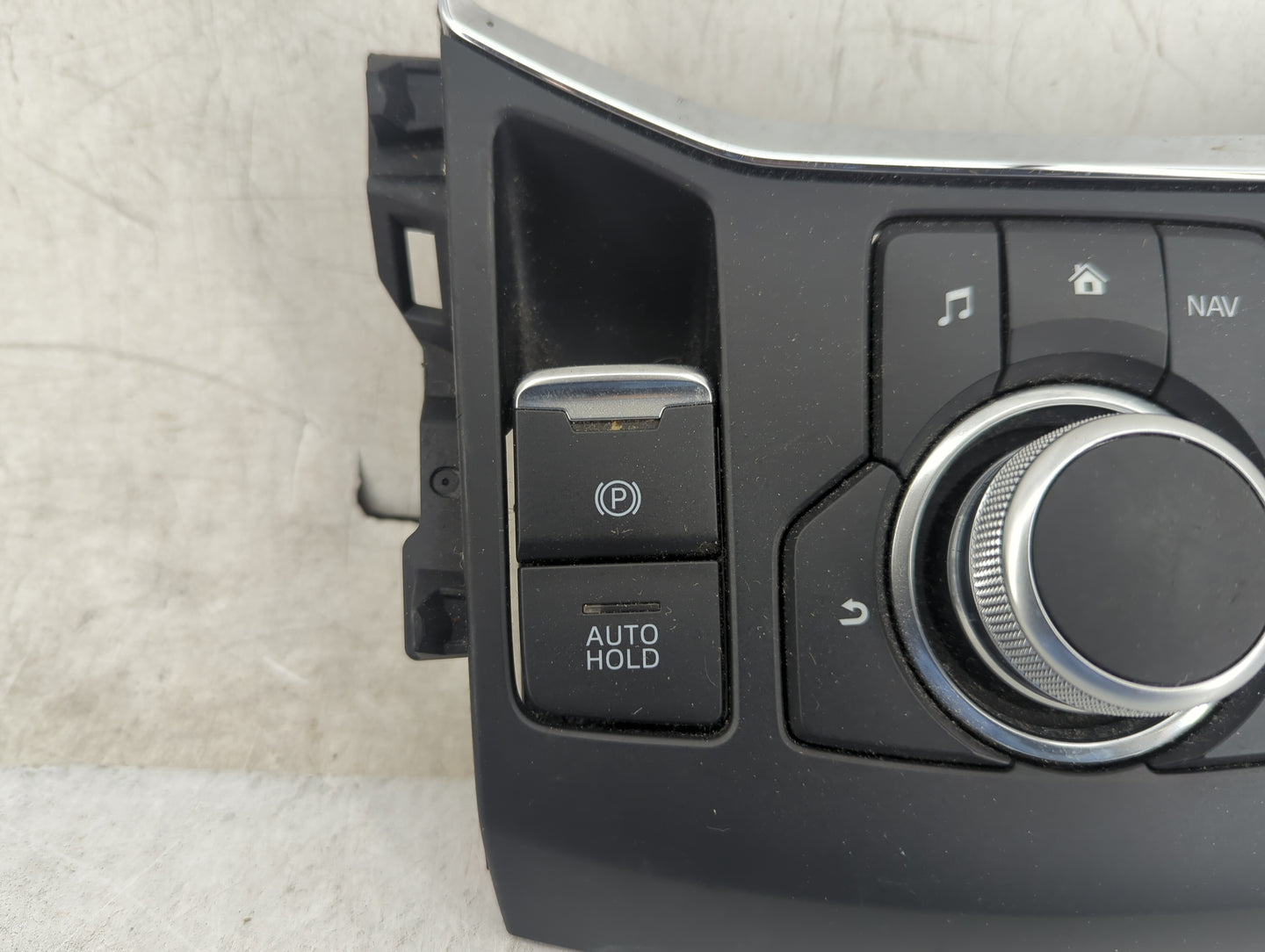 2020 Mazda Cx-5 Radio AM FM Cd Player Receiver Replacement P/N:KD2W 66 EPO Fits OEM Used Auto Parts - Oemusedautoparts1.com