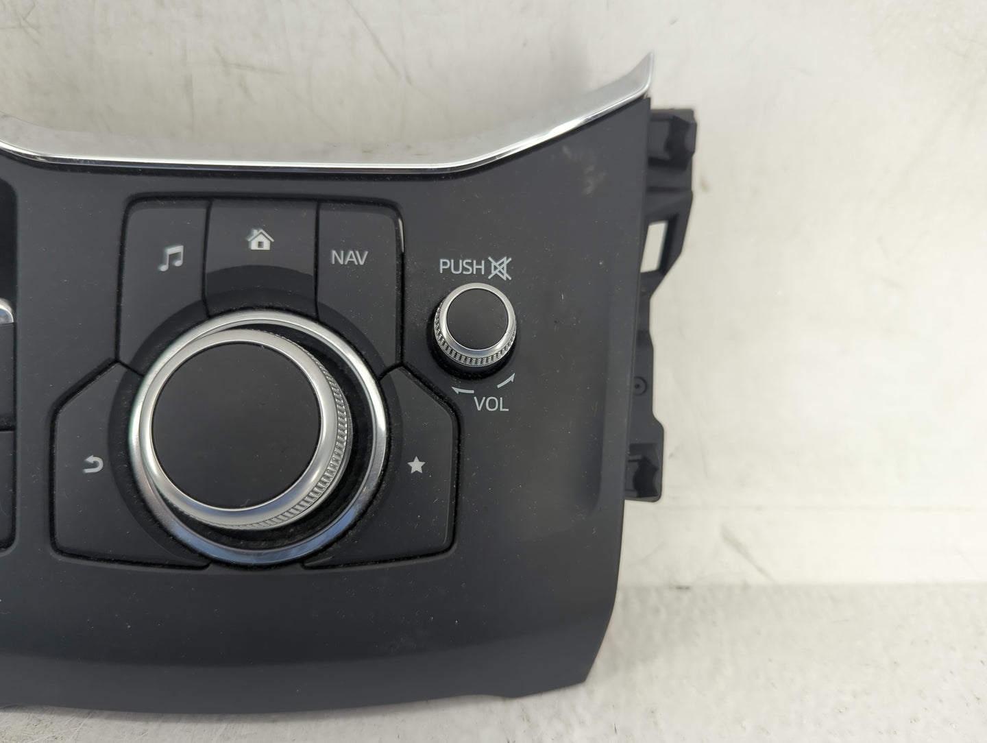 2020 Mazda Cx-5 Radio AM FM Cd Player Receiver Replacement P/N:KD2W 66 EPO Fits OEM Used Auto Parts - Oemusedautoparts1.com