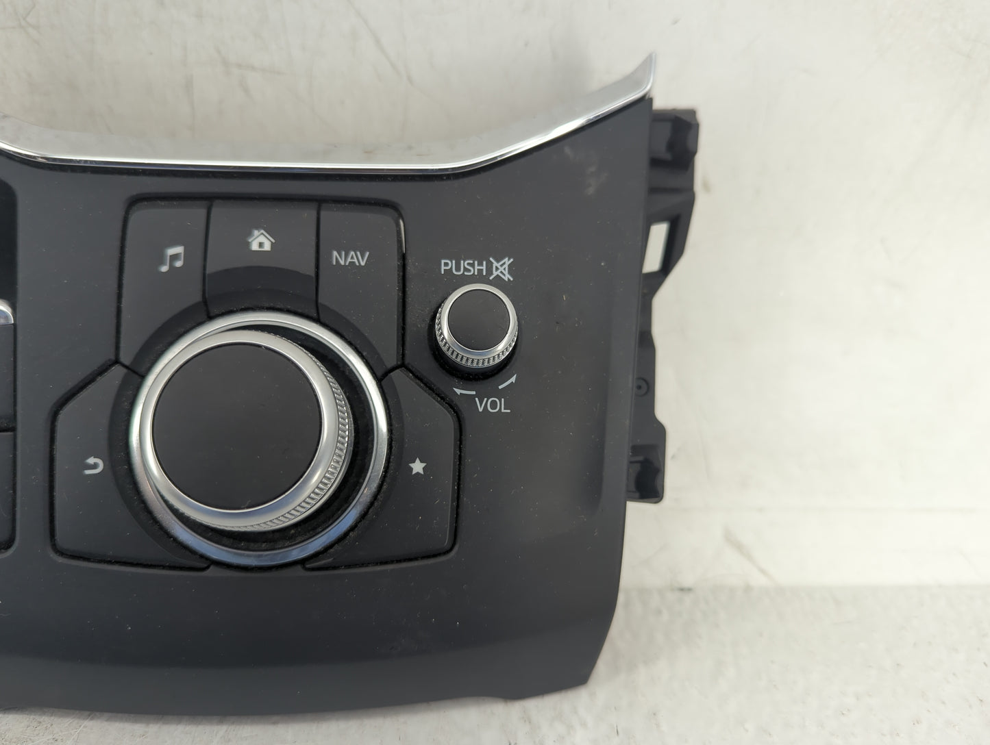 2020 Mazda Cx-5 Radio AM FM Cd Player Receiver Replacement P/N:KD2W 66 EPO Fits OEM Used Auto Parts - Oemusedautoparts1.com