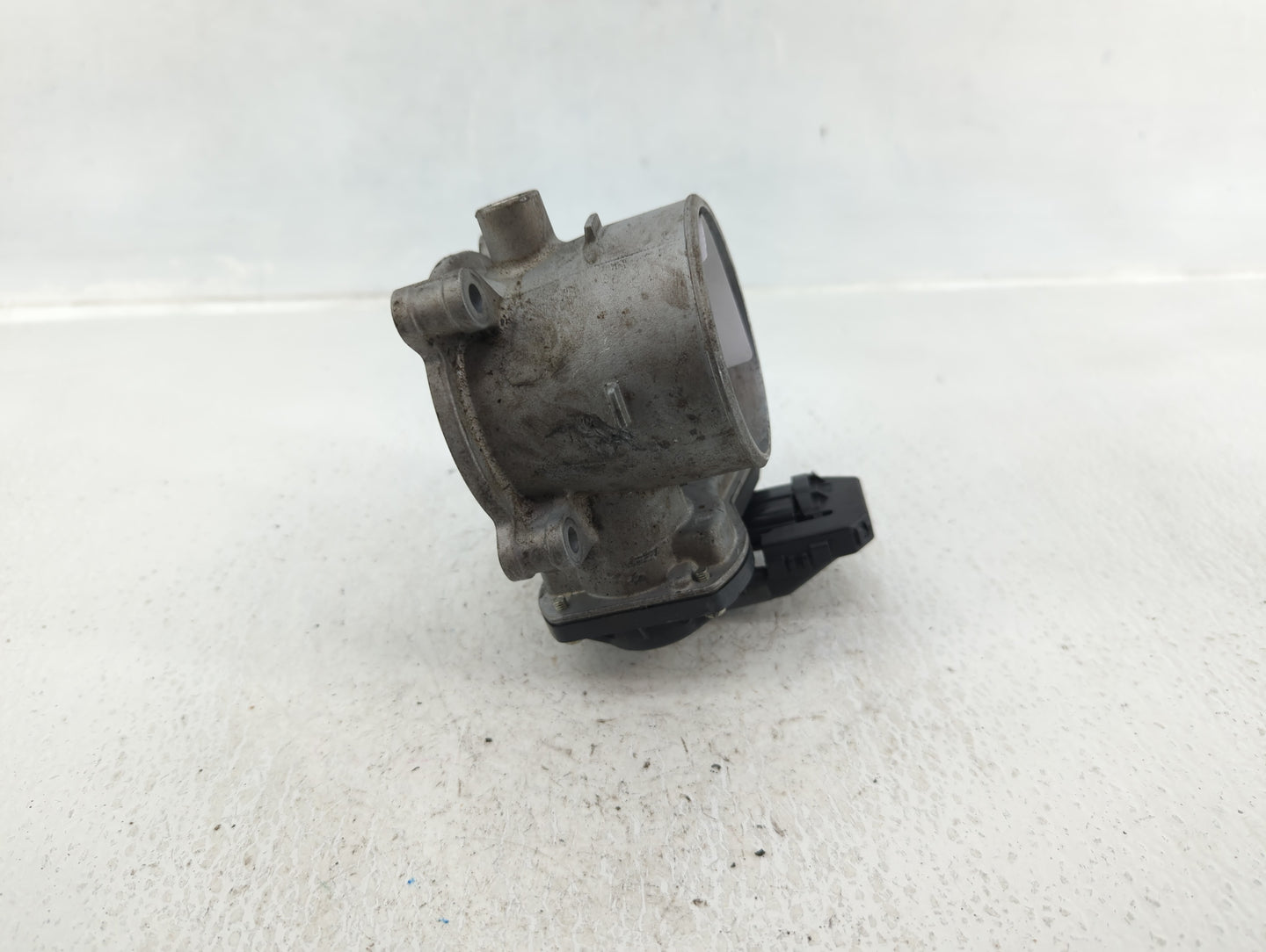 2018-2022 Mazda Cx-5 Throttle Body P/N:PYFS 13 640 Fits Fits 2018 2019 2020 2021 2022 OEM Used Auto Parts - Oemusedautoparts