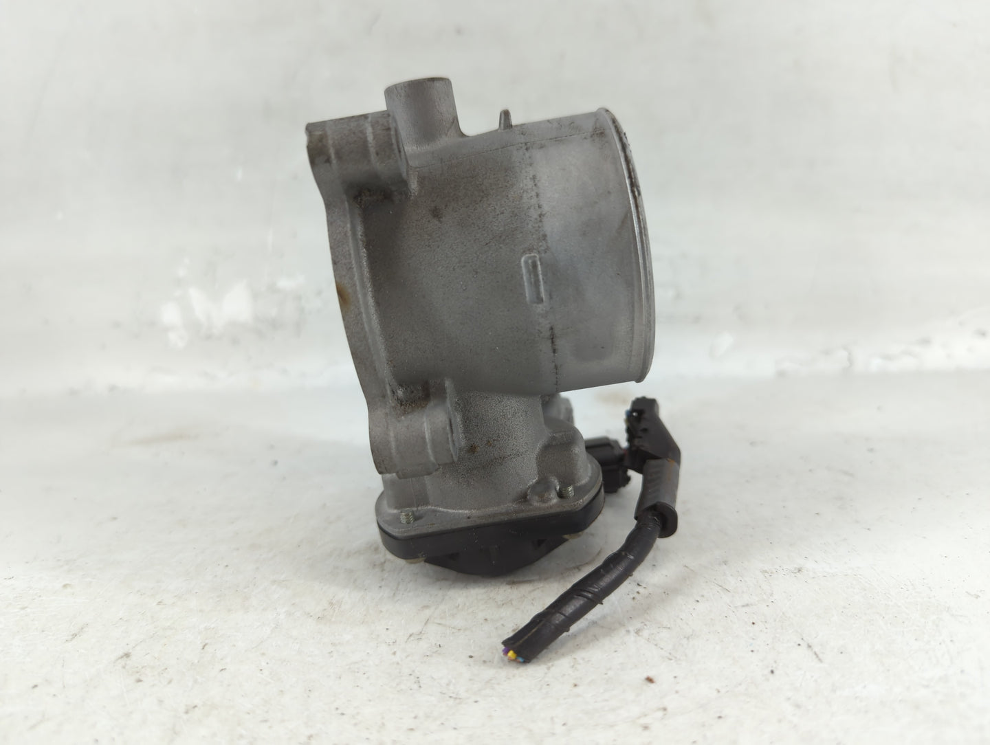2018-2022 Mazda Cx-5 Throttle Body P/N:K4238 2070, 5D2500044 Fits Fits 2018 2019 2020 2021 2022 OEM Used Auto Parts - Oemuse