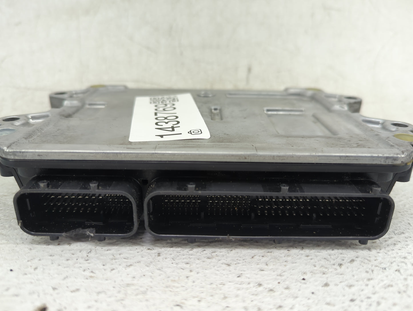 2020 Mazda Cx5 PCM Engine Control Computer ECU ECM PCU OEM P/N:PYFL18881 E6T69471H, PX2K188K2A Fits Fits 2018 2019 2021 2022