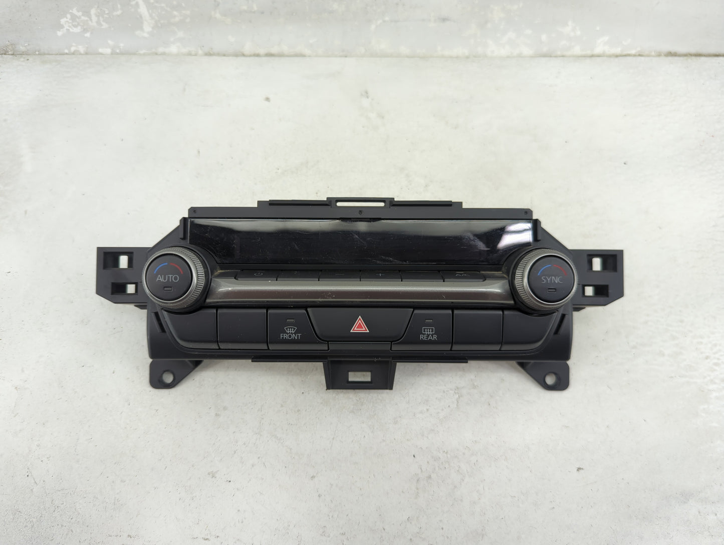 2020 Mazda Mazda3 Climate Control Module Temperature AC/Heater Replacement Fits Fits 2019 2021 2022 OEM Used Auto Parts - Oe