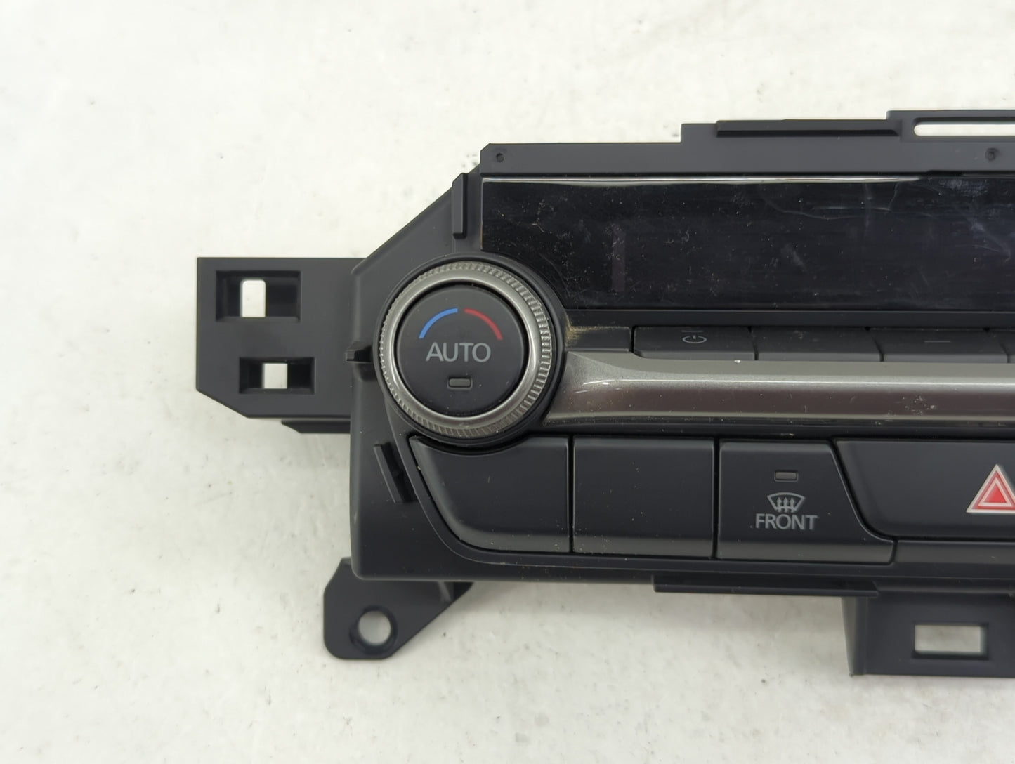 2020 Mazda Mazda3 Climate Control Module Temperature AC/Heater Replacement Fits Fits 2019 2021 2022 OEM Used Auto Parts - Oe