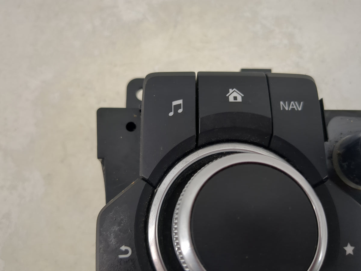 Mazda Mazda6 Radio Control Panel 1472870 - Oemusedautoparts1.com