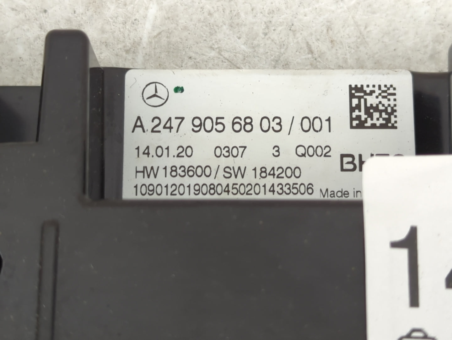 2020 Mercedes-Benz A-Class Climate Control Module Temperature AC/Heater Replacement P/N:A2479056803 Fits Fits 2021 OEM Used 