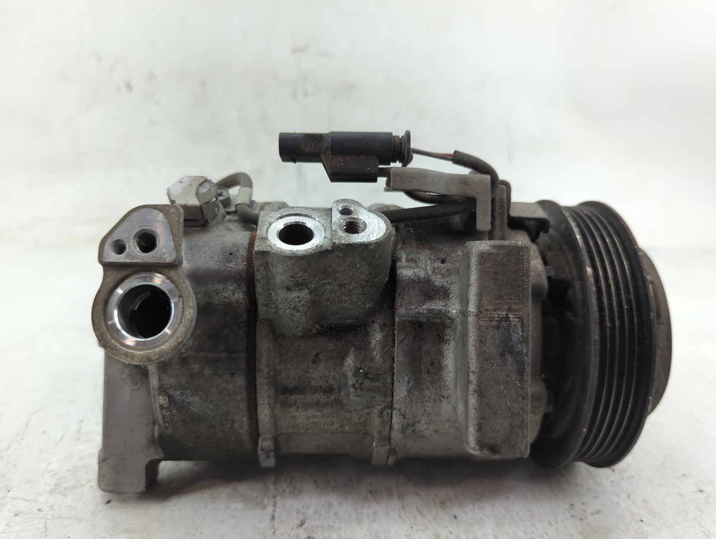 Mercedes-benz A220 Air Conditioning A/c Ac Compressor Oem - Oemusedautoparts1.com