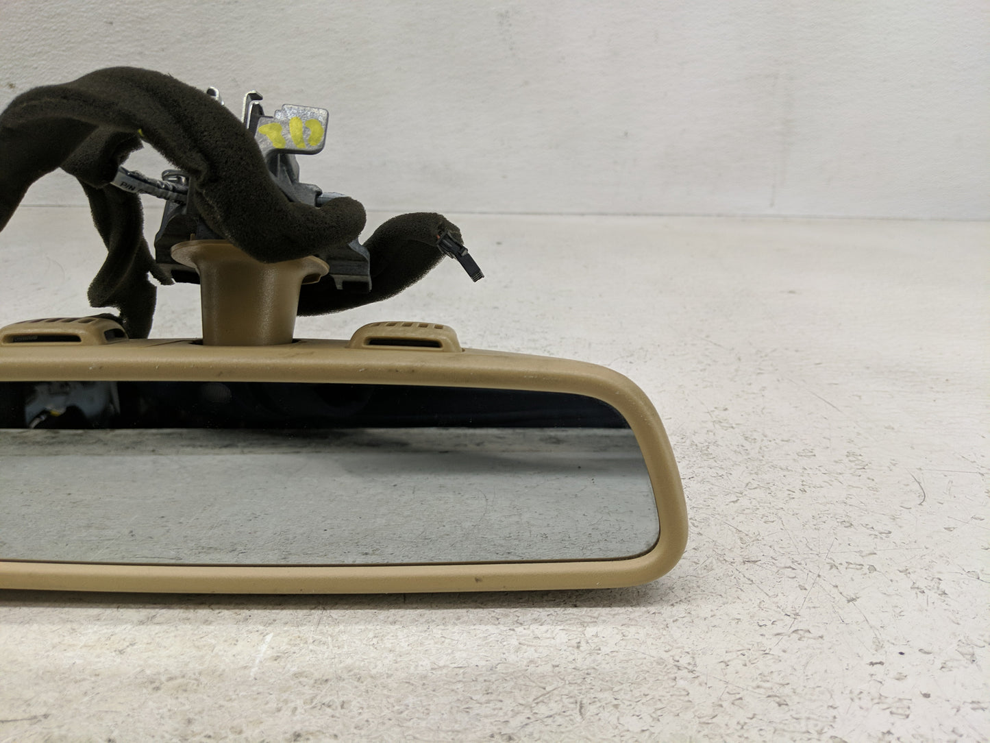 2019-2020 Mercedes-Benz C200 Interior Rear View Mirror Replacement OEM Fits Fits 2017 2018 2019 2020 2021 OEM Used Auto Part