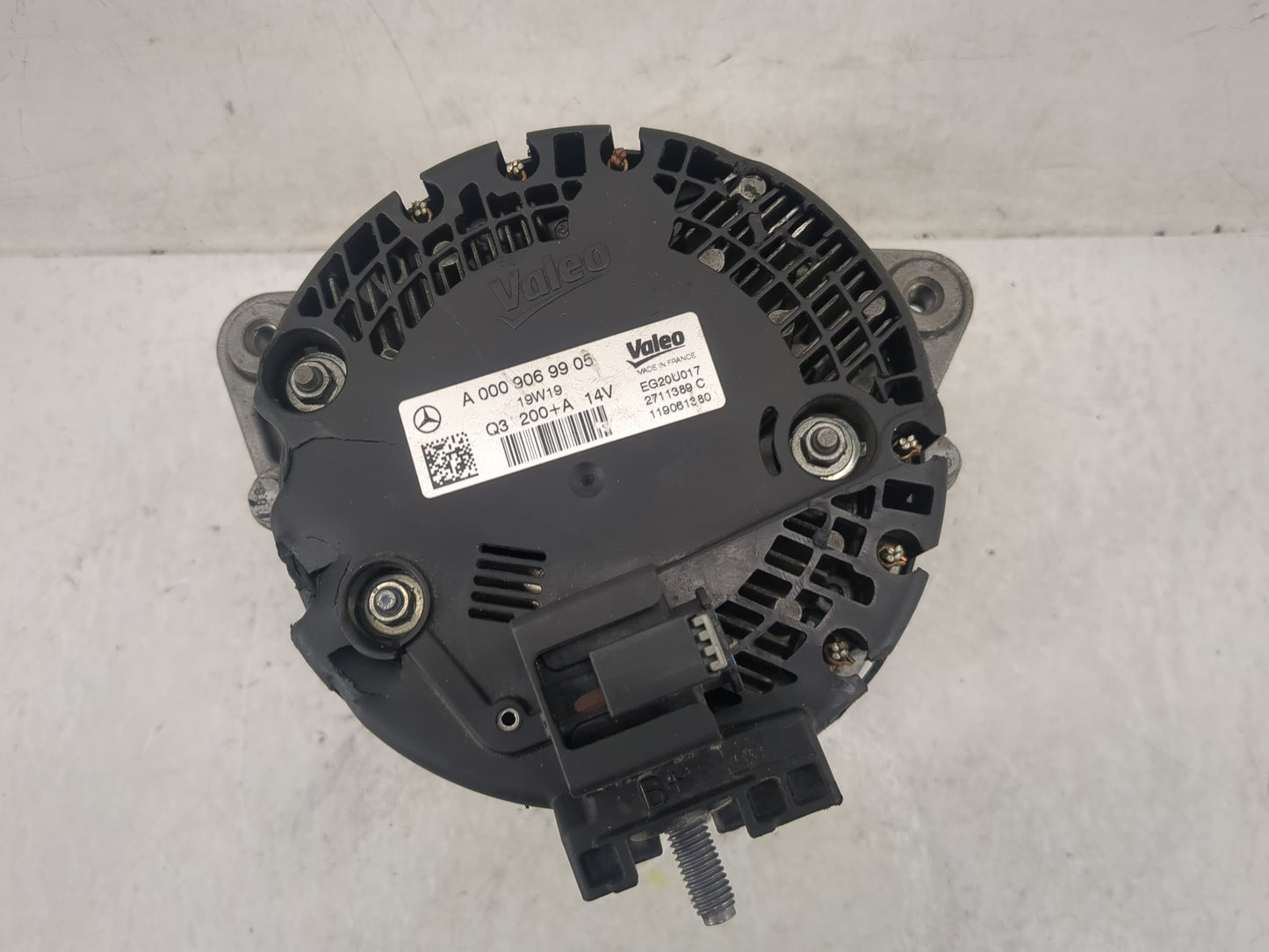 2020 Mercedes-Benz C230 Alternator Replacement Generator Charging Assembly Engine OEM P/N:A 000 906 99 05 Fits Fits 2019 202
