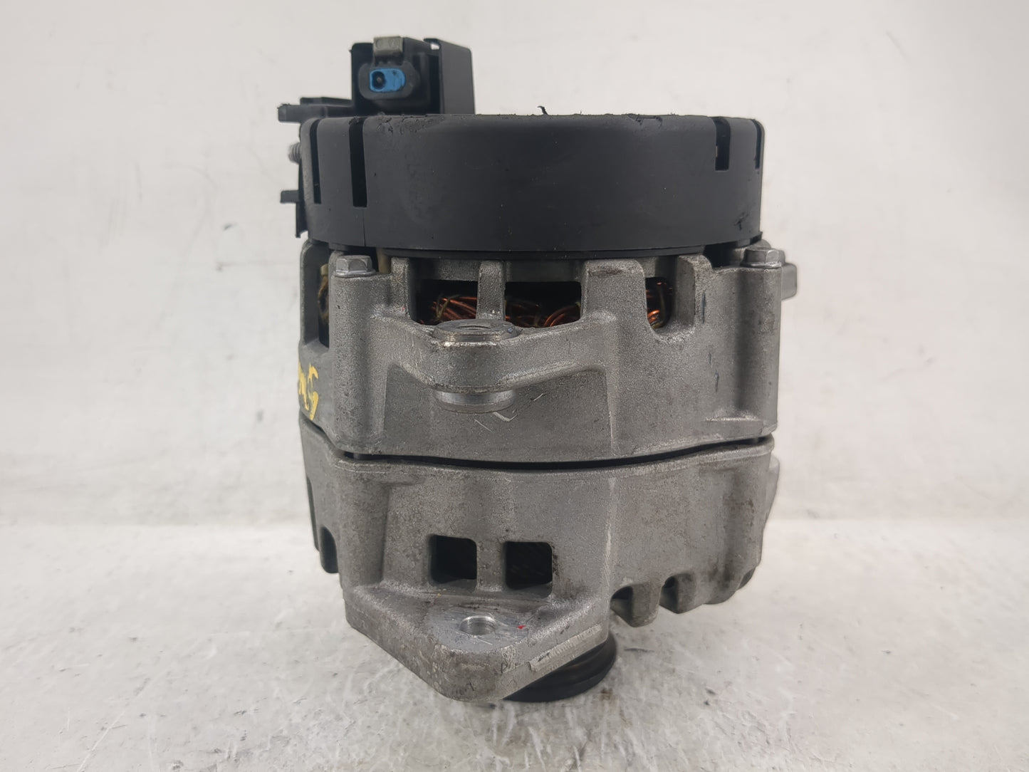 2020 Mercedes-Benz C230 Alternator Replacement Generator Charging Assembly Engine OEM P/N:A 000 906 99 05 Fits Fits 2019 202