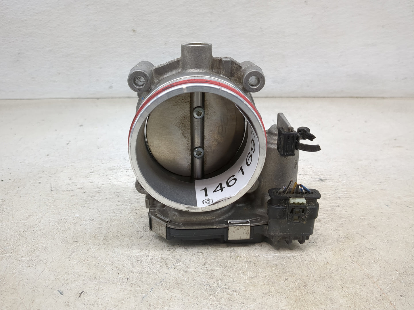 2019-2021 Mercedes-Benz C300 Throttle Body P/N:A 264 141 01 00 2641410100 Fits Fits 2019 2020 2021 2022 OEM Used Auto Parts 