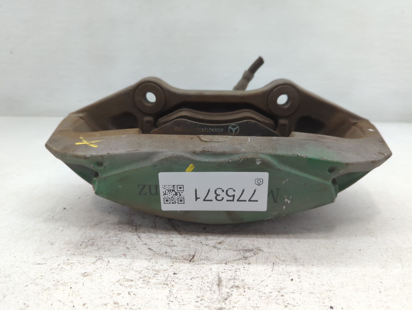 2015-2021 Mercedes-benz C300 Front Driver Left Brake Caliper - Oemusedautoparts1.com