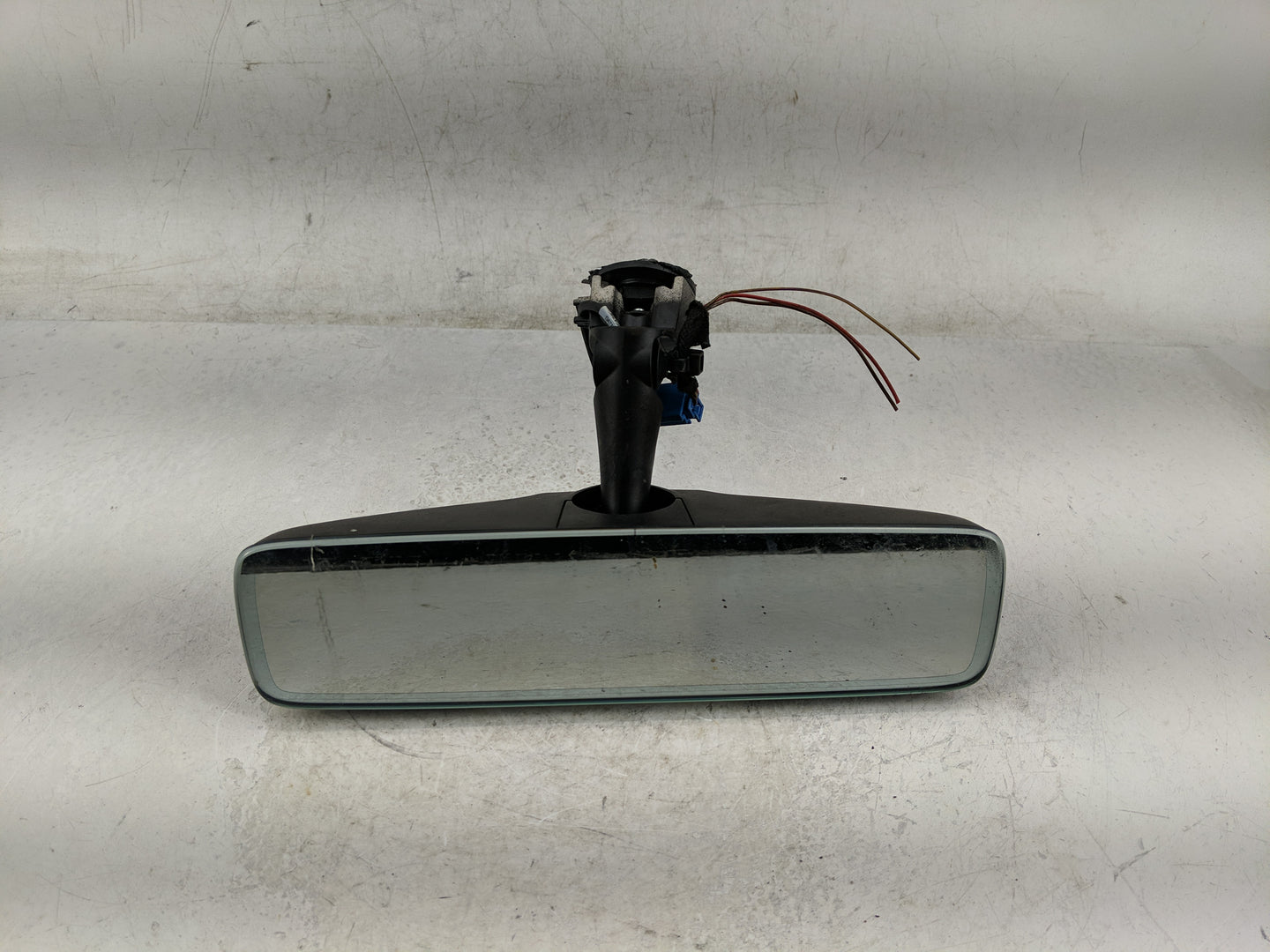 2020 Mercedes-Benz Cla180 Interior Rear View Mirror Replacement OEM P/N:E11048672 Fits OEM Used Auto Parts - Oemusedautopart