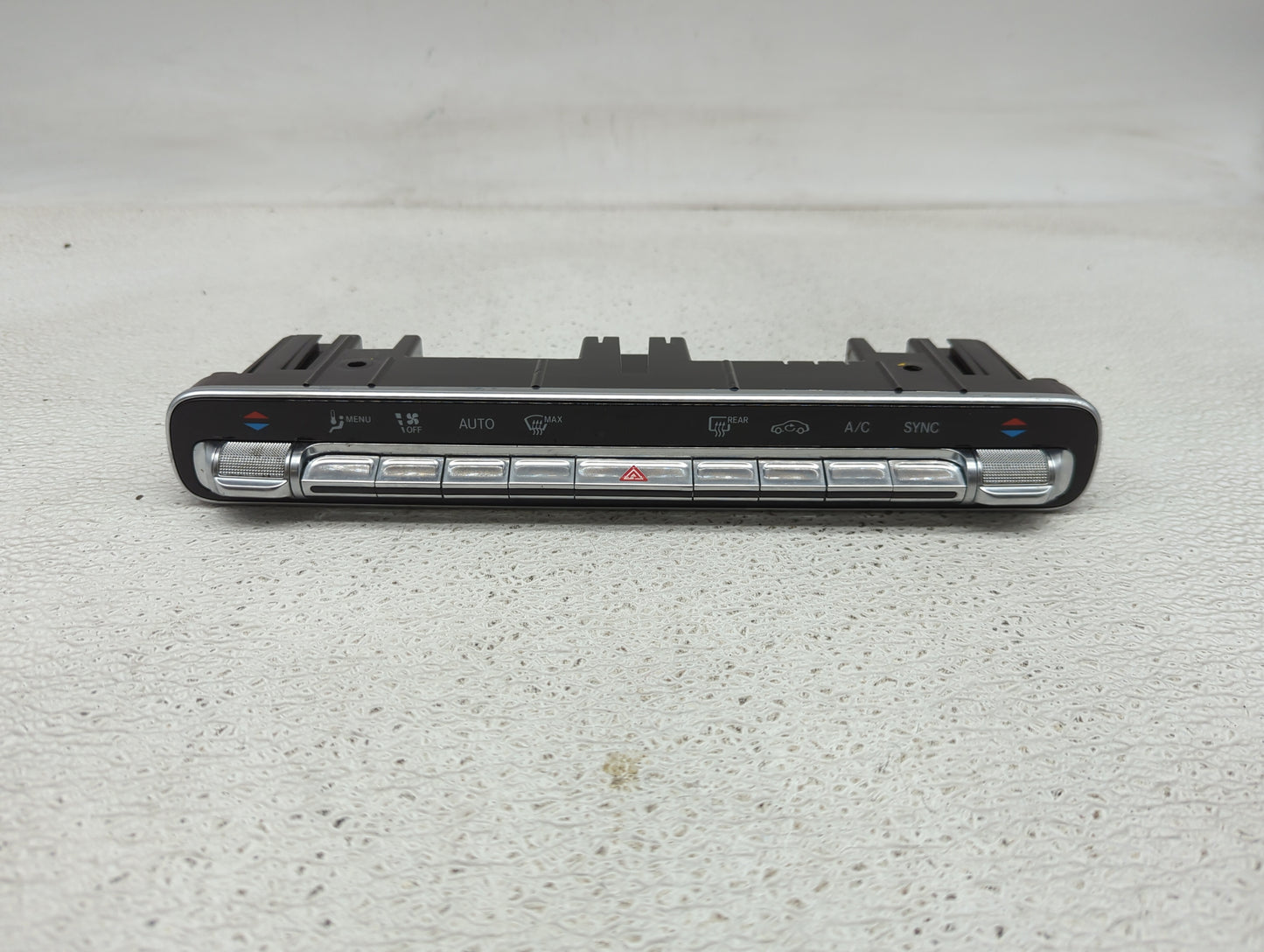 2020-2021 Mercedes-Benz Cla250 Climate Control Module Temperature AC/Heater Replacement P/N:A 247 905 83 02 Fits Fits 2020 2