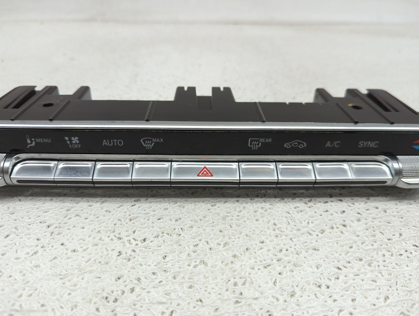 2020-2021 Mercedes-Benz Cla250 Climate Control Module Temperature AC/Heater Replacement P/N:A 247 905 83 02 Fits Fits 2020 2