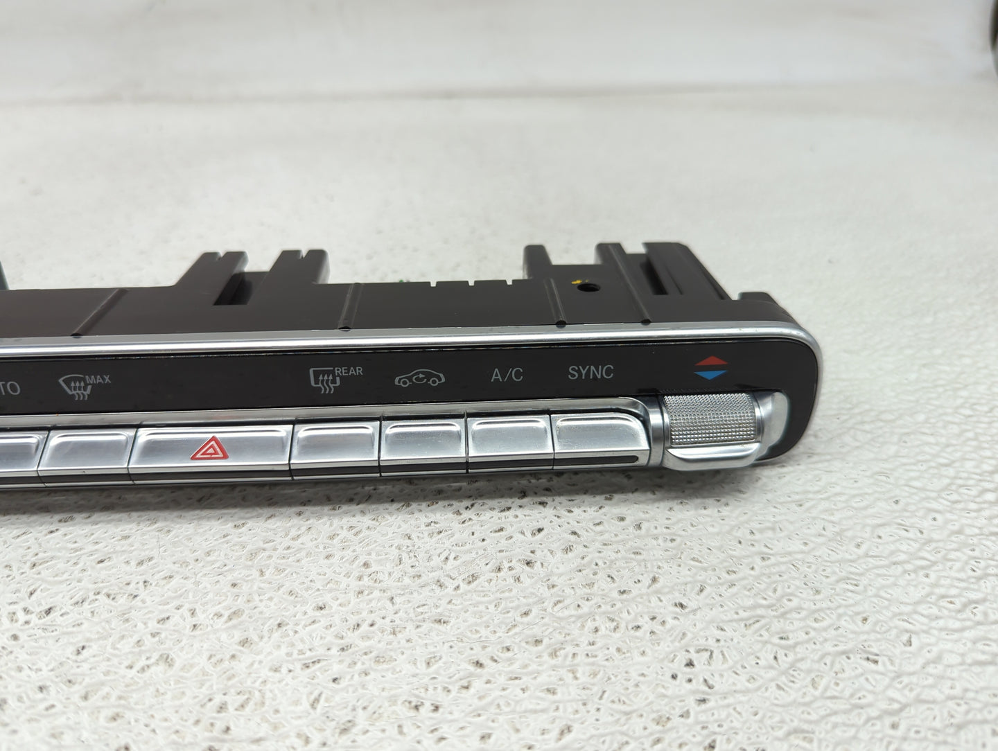 2020-2021 Mercedes-Benz Cla250 Climate Control Module Temperature AC/Heater Replacement P/N:A 247 905 83 02 Fits Fits 2020 2