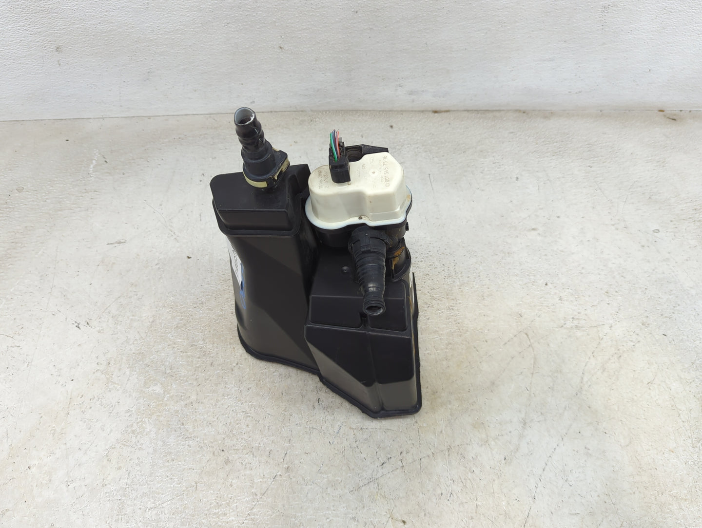 2020 Mercedes-benz Cla250 Fuel Vapor Charcoal Canister 1460199 - Oemusedautoparts1.com