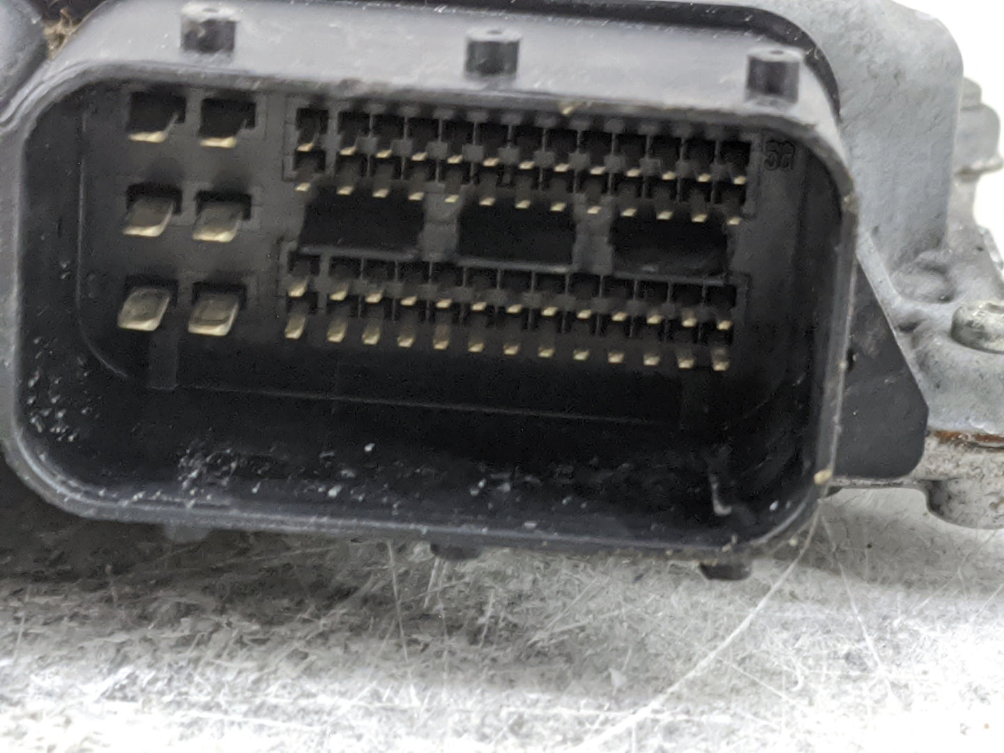 2020-2021 Mercedes-Benz Cla250 PCM Engine Control Computer ECU ECM PCU OEM P/N:A2649001200 A2649011900 Fits Fits 2020 2021 2