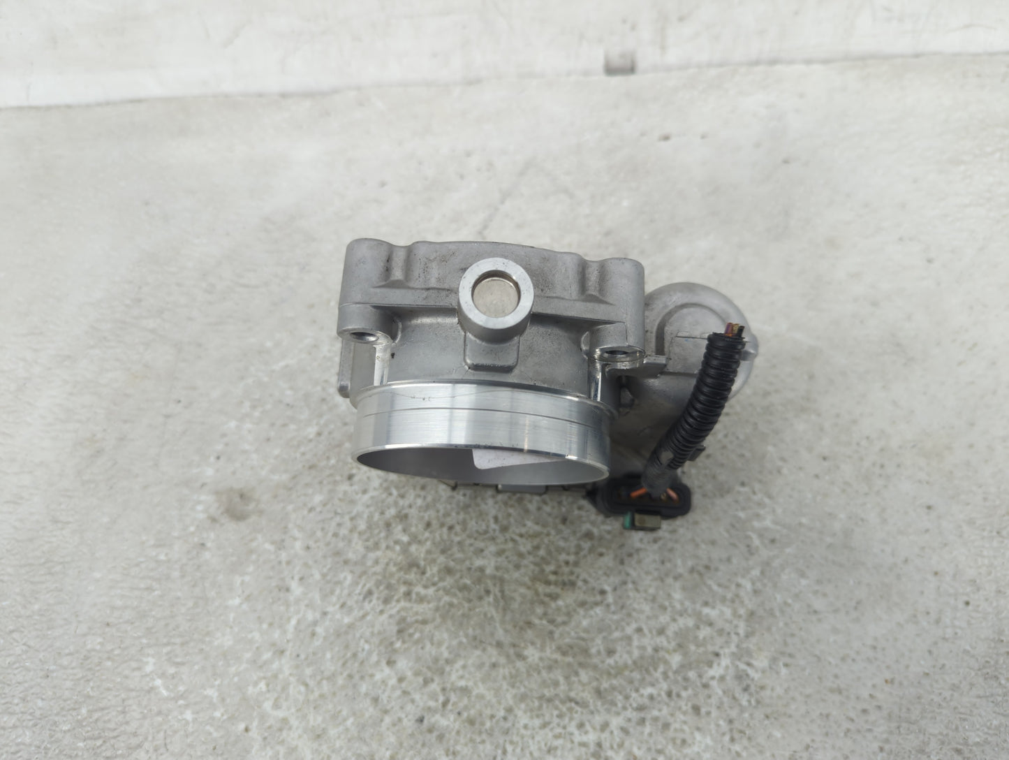 2020 Mercedes-Benz E350 Throttle Body P/N:0 280 750 503 Fits Fits 2019 2021 2022 OEM Used Auto Parts - Oemusedautoparts1.com