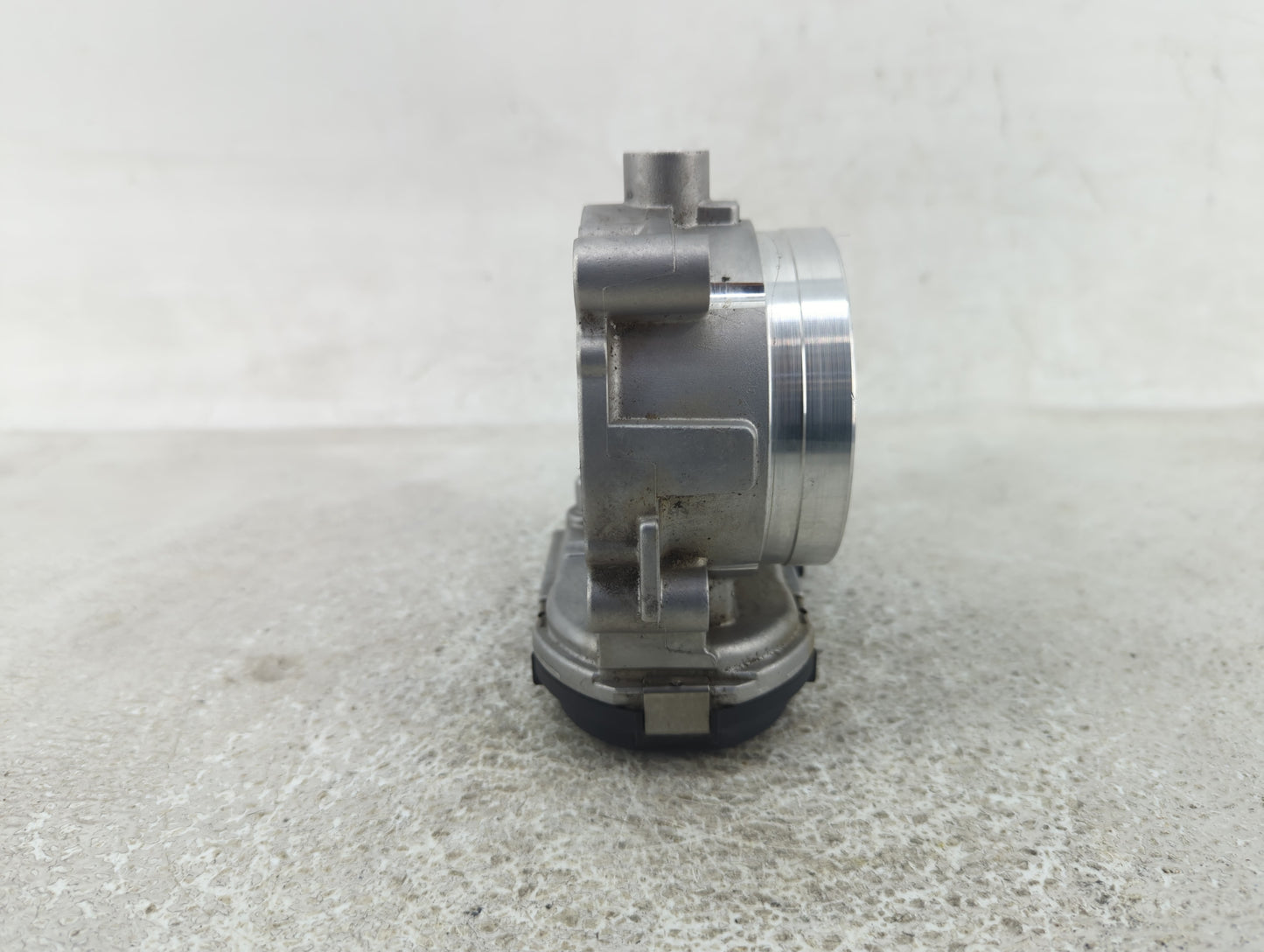 2020 Mercedes-Benz E350 Throttle Body P/N:0 280 750 503 Fits Fits 2019 2021 2022 OEM Used Auto Parts - Oemusedautoparts1.com