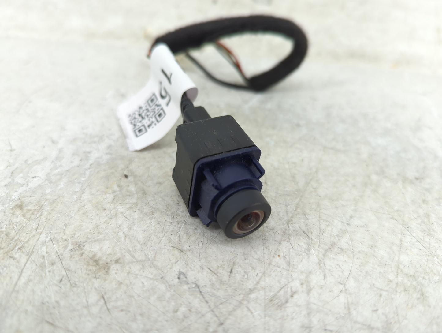 Mercedes-benz Gla180 Back Up Sensor Backup Camera - Oemusedautoparts1.com