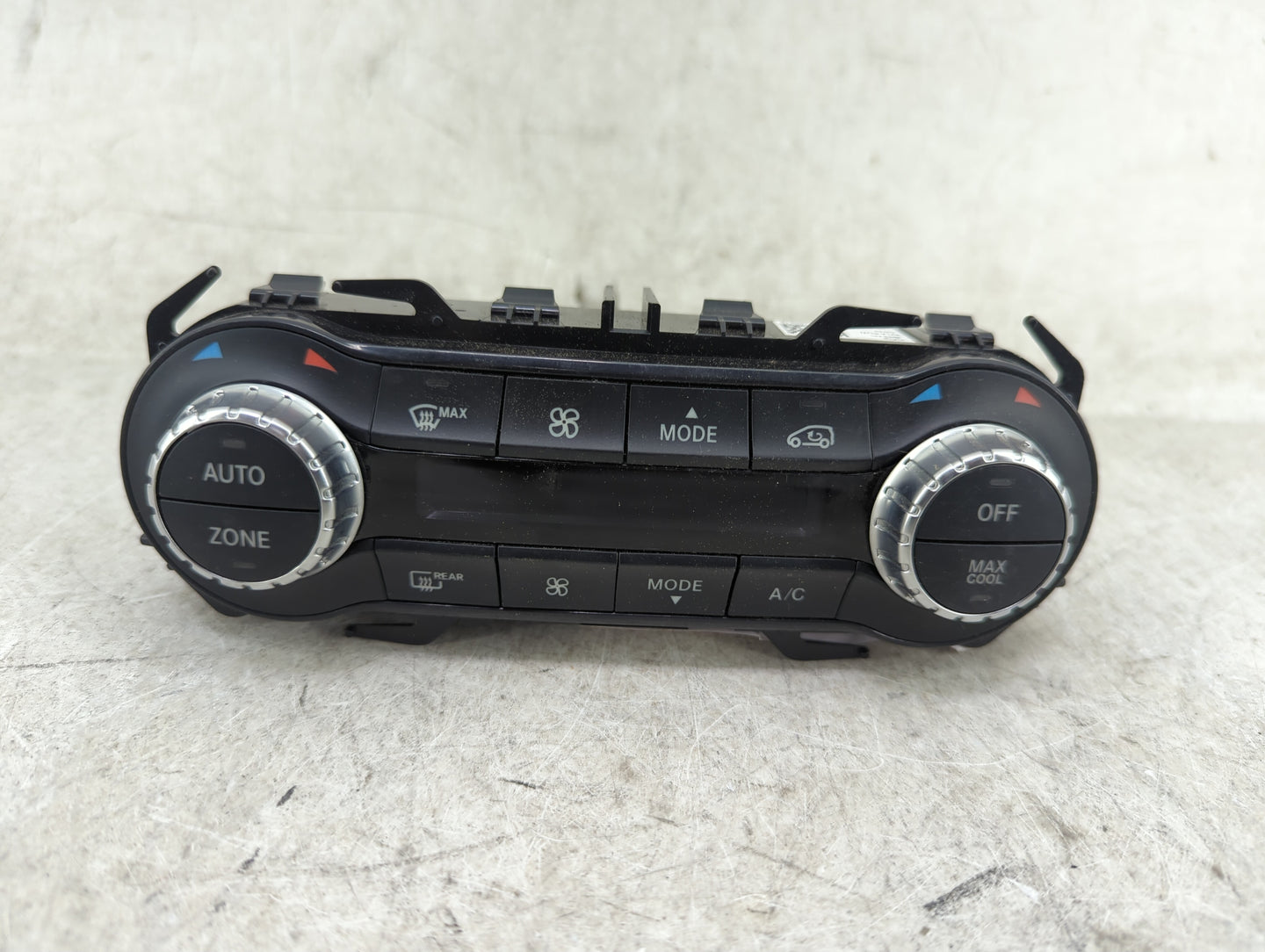 2015-2020 Mercedes-Benz Gla250 Climate Control Module Temperature AC/Heater Replacement P/N:A246 901 34 06 A246 900 39 16 Fi