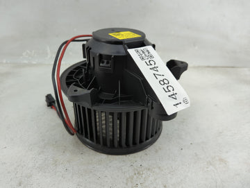 2020 Mercedes-Benz Glb250 Heater AC Blower Motor P/N:A2478308400 PLEB1D1, MFA2 Fits Fits 2021 OEM Used Auto Parts - Oemuseda