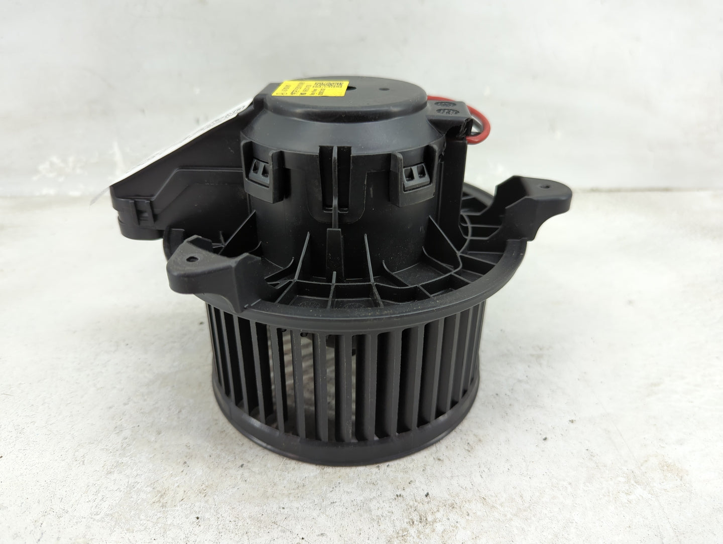 2020 Mercedes-Benz Glb250 Heater AC Blower Motor P/N:A2478308400 PLEB1D1, MFA2 Fits Fits 2021 OEM Used Auto Parts - Oemuseda