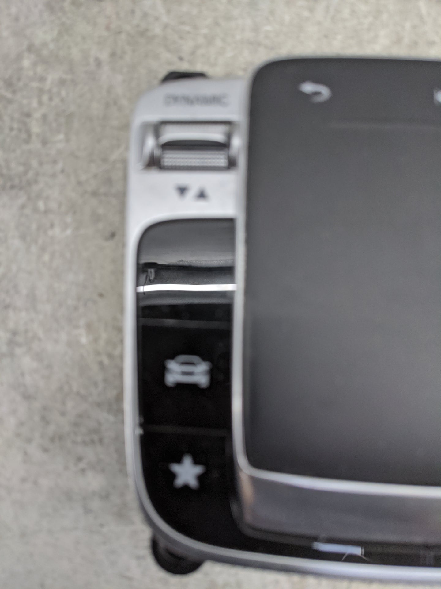 2020 Mercedes-Benz Glb250 Radio AM FM Cd Player Receiver Replacement P/N:A2479004003 A2479014302, A2479023501 Fits Fits 2021