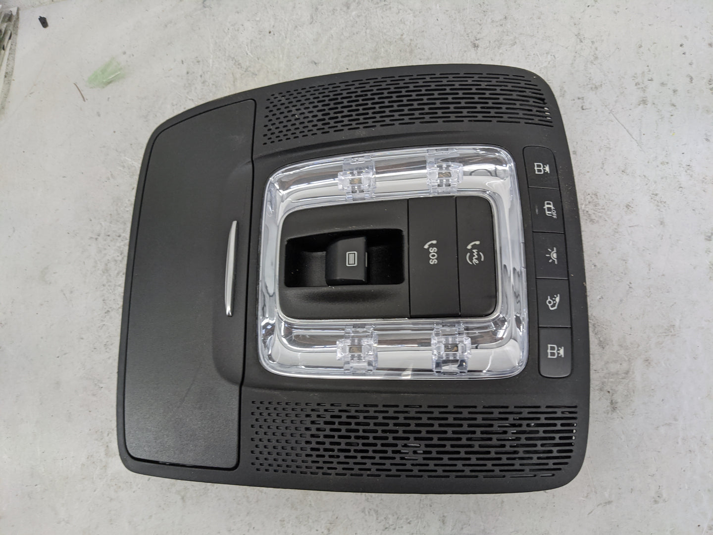 2020 Mercedes-benz Glb250 Overhead Console W/rear Climate Control Black - Oemusedautoparts1.com