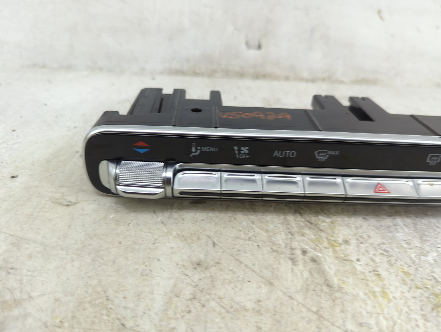 2020 Mercedes-Benz Glb250 Climate Control Module Temperature AC/Heater Replacement P/N:A2479056803 HW183600 Fits Fits 2021 O