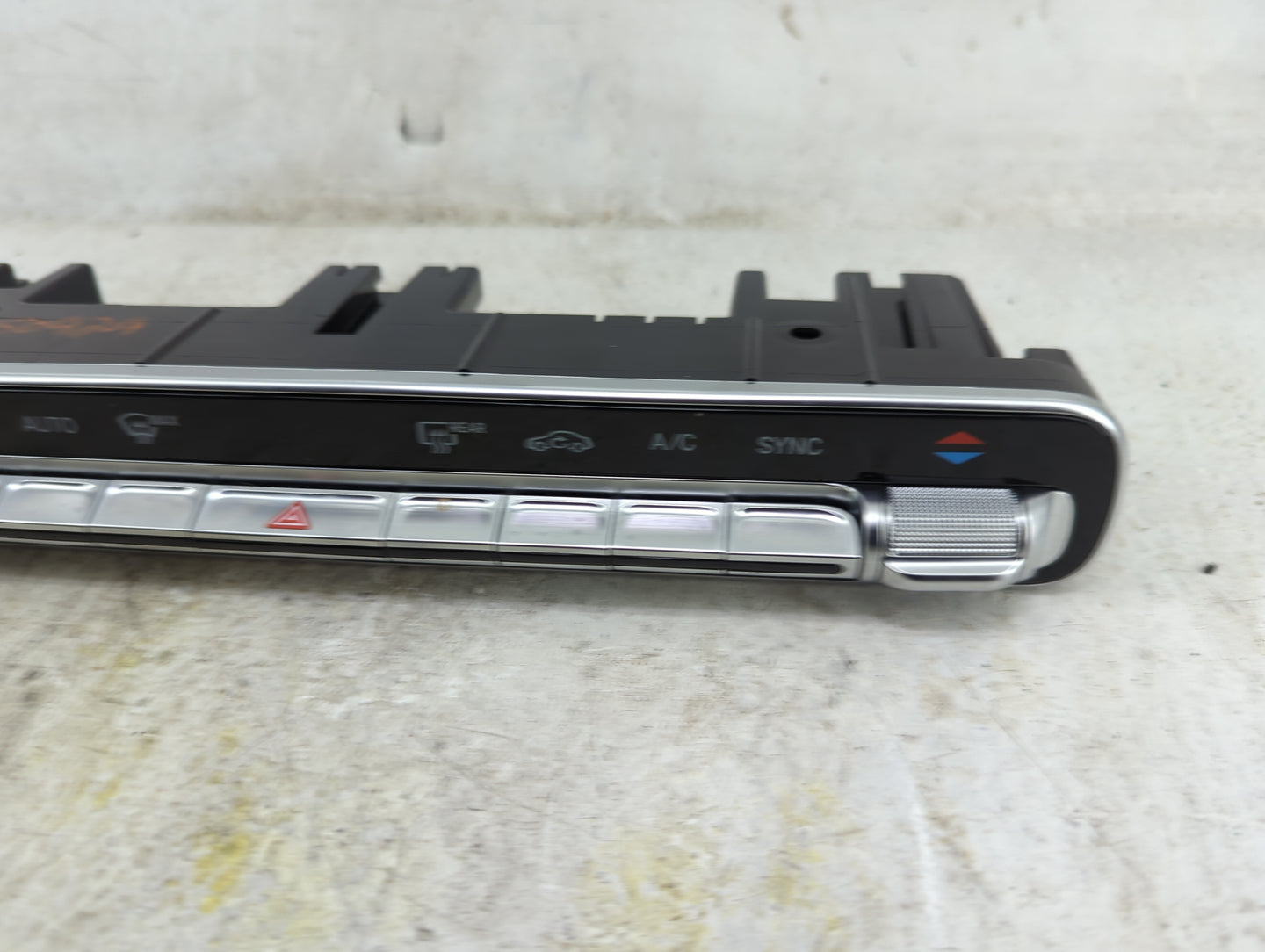 2020 Mercedes-Benz Glb250 Climate Control Module Temperature AC/Heater Replacement P/N:A2479056803 HW183600 Fits Fits 2021 O