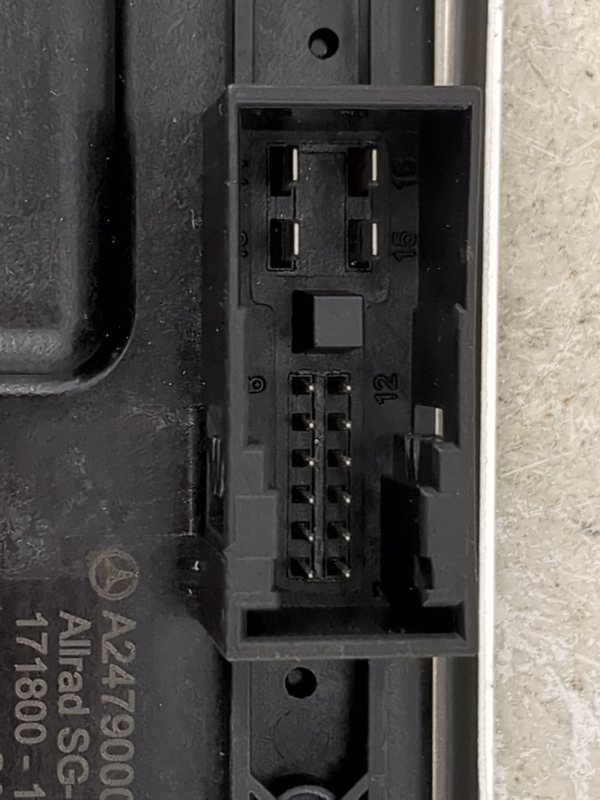 Mercedes-benz Glb250 Transfer Case Control Module - Oemusedautoparts1.com