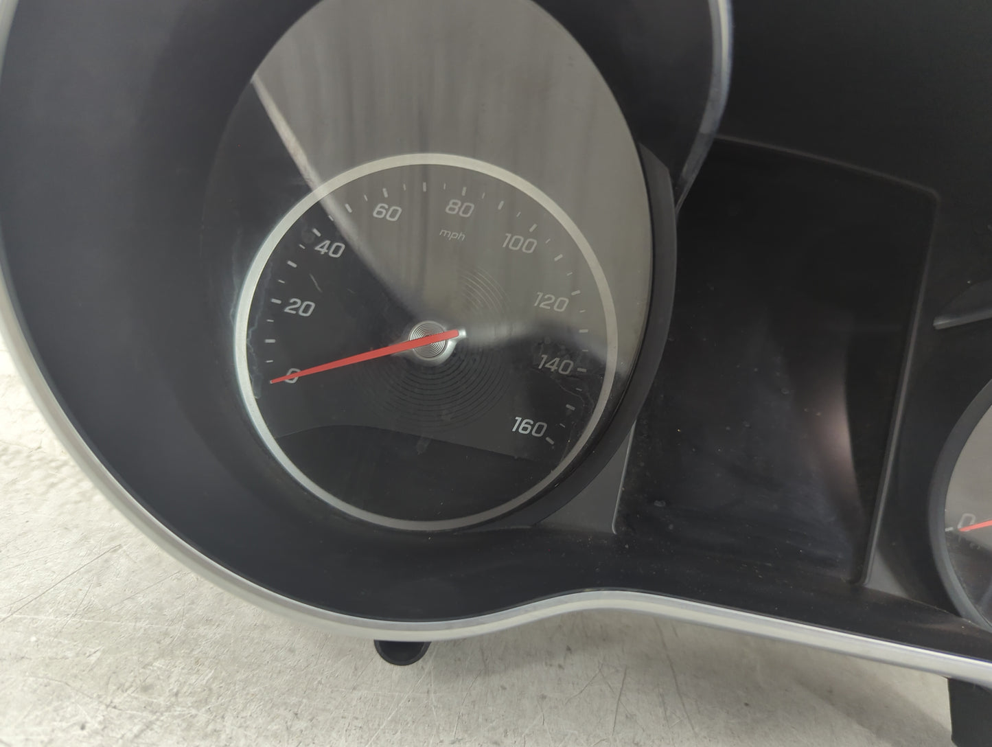 2020 Mercedes-Benz Glc250 Instrument Cluster Speedometer Gauges Miles: Fits Fits 2019 OEM Used Auto Parts - Oemusedautoparts