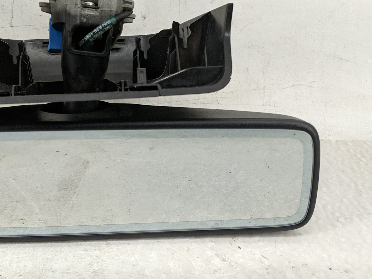 2020 Mercedes-Benz Glc300 Interior Rear View Mirror Replacement OEM P/N:E11048407 Fits OEM Used Auto Parts - Oemusedautopart