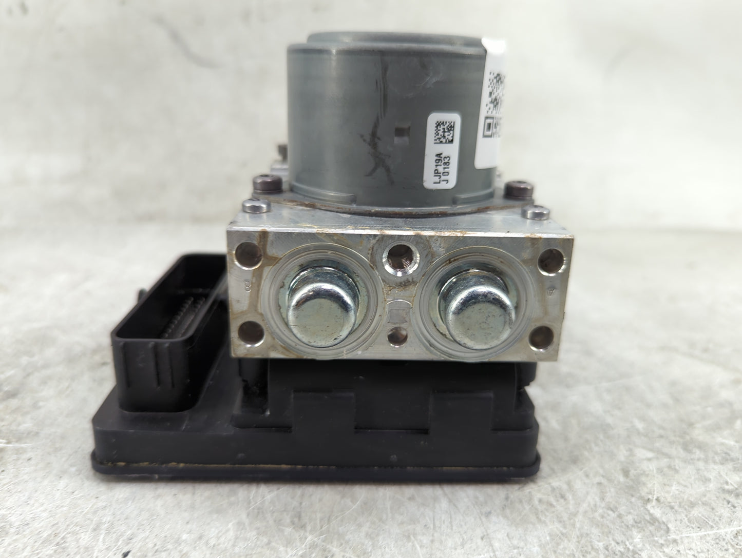 2020-2022 Mercedes-Benz Glc300 ABS Pump Control Module Replacement P/N:A2059005147 2059005147 Fits Fits 2018 2019 2020 2021 