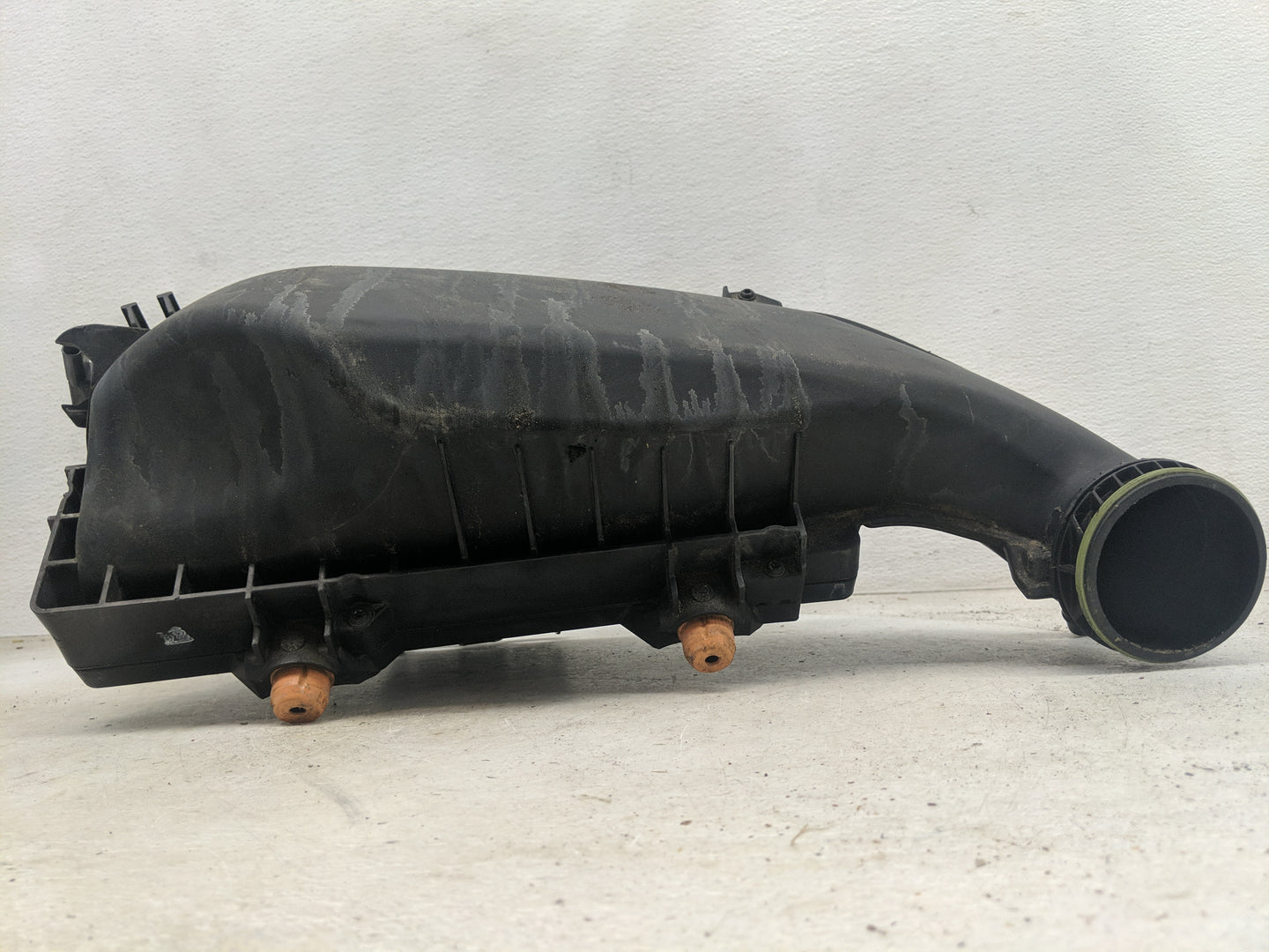 2020-2020 Mercedes-benz Glc300 Air Cleaner Intake-duct Hose Tube - Oemusedautoparts1.com