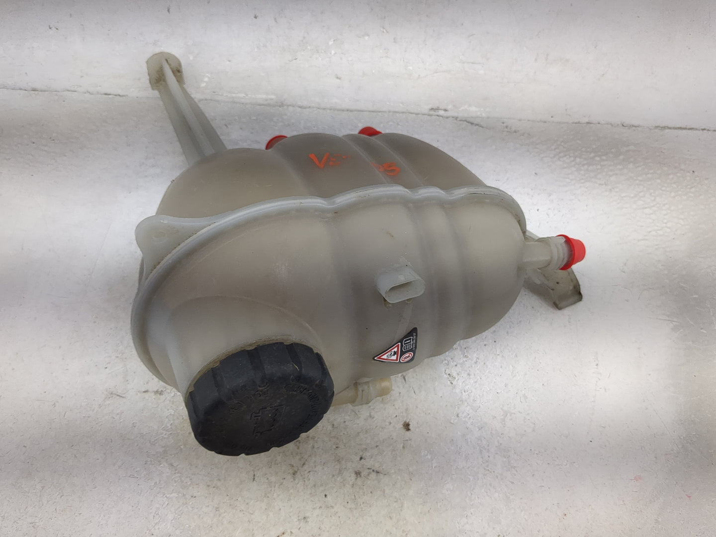 2020 Gle350 Radiator Coolant Overflow Expansion Tank Bottle - Oemusedautoparts1.com